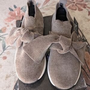 Bernie Mev Smoke Flannel Sneakers